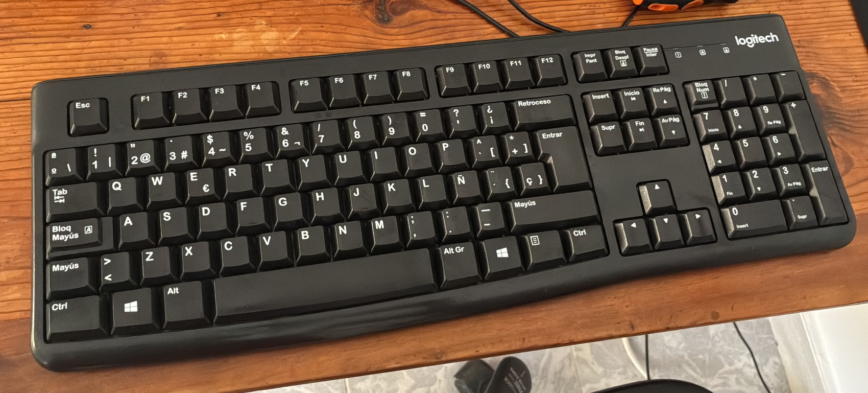 Teclado Logitech K120